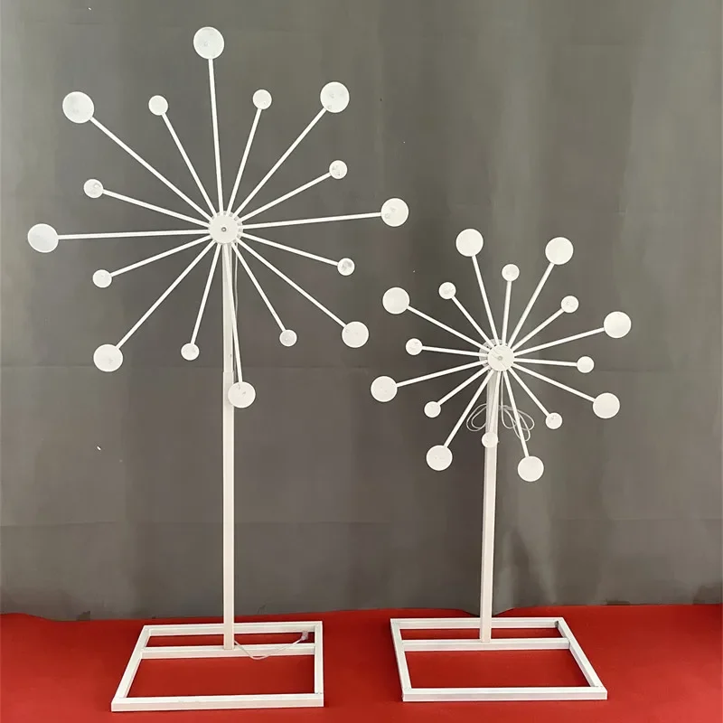 

Свадебный реквизит, электрическая вращающаяся ветряная мельница, дорожное руководство, орнамент, колесо обозрения, кованое железо, может поднять композицию свадебной сцены