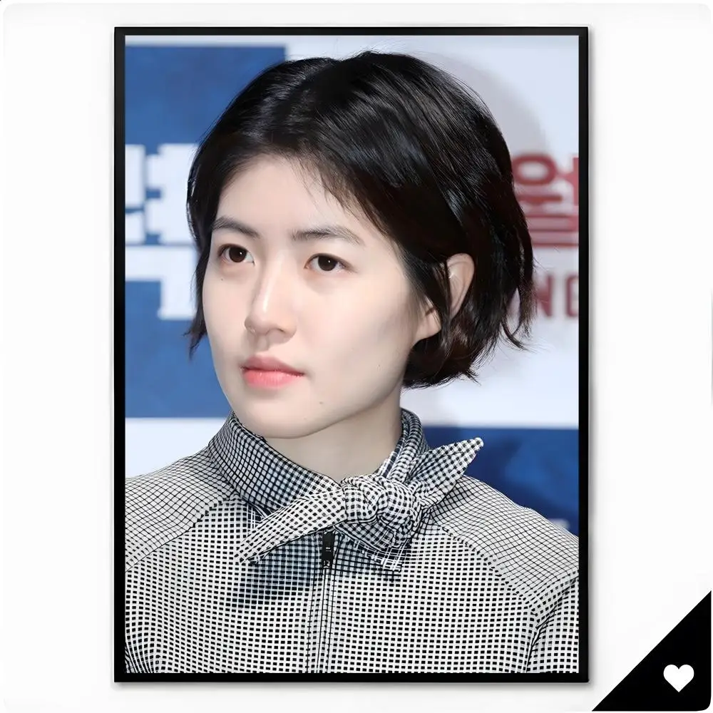 Actress Classic Korean Actor L-Lee Mi Yeon Poster Framed Wall Art Painting for Living Room Interior Decor and Gift Options