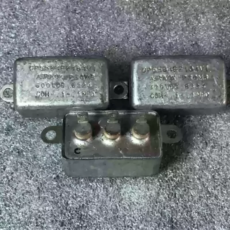 Antique American AEROVOX 0.1UF-0.1UF 600V Copper Shell Double Gall Machine Coupled Oil Immersed Capacitor