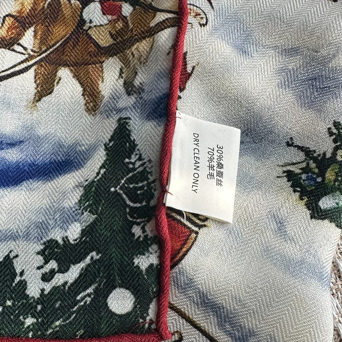 Christmas Tree Printed 30%Silk + 70%Wool Scarf Female Retro Temperament, Autumn and Winter High-end Feeling, Shawl Silk Scarf