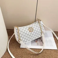 1pc French Retro Underarm Bag For Women, New Letter Print Small Square Crossbody Shoulder Bag With Adjustable Strap & M Logo, Zipper Closure, Suitable For Commuting & Casual Outings, Light Brown/White/Black, Multifunctional Handbag, Fashion Accessory, Ele - Image 8