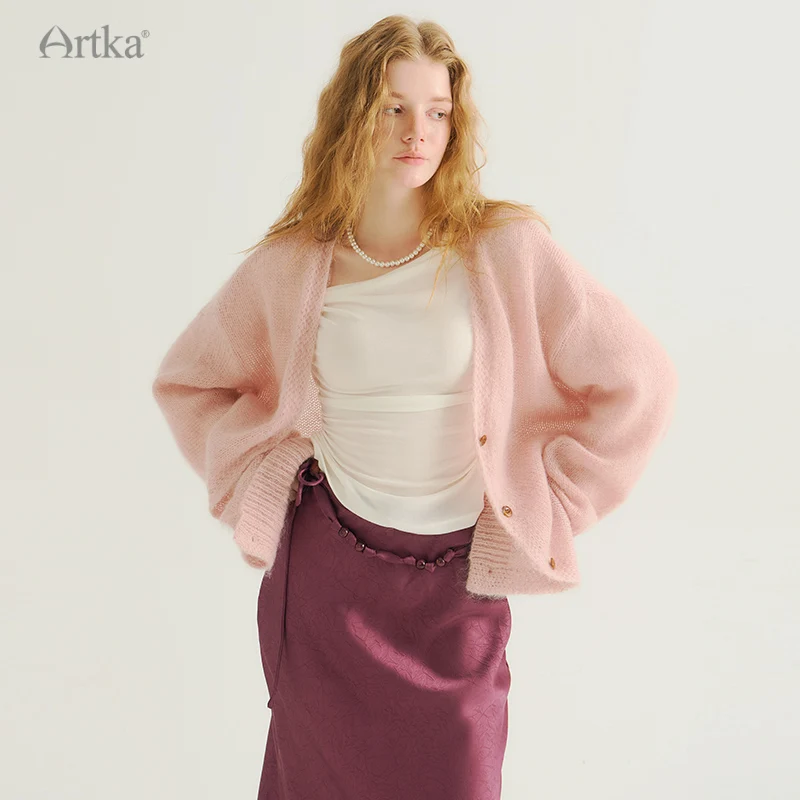 ARTKA 2024 Autumn New Women Cardigan Elegant Loose Wool Knitted Sweater Long Sleeve Cardigan Mohair Outerwear Female WB92245Q