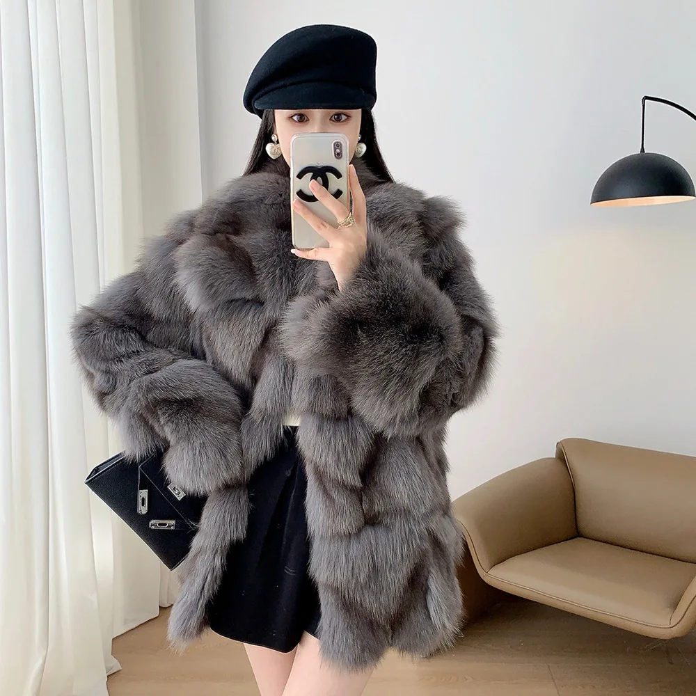 (Fox Beauty) Nuovo cappotto in erba di pelliccia di volpe da donna, taglia media a lunga, pelliccia integrata, stile giovane, cappotto versatile e snellente