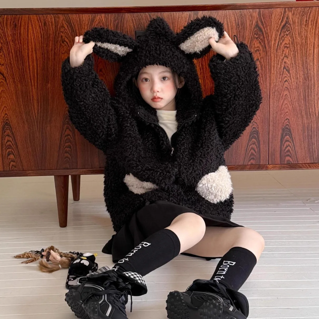 

Children's Clothing 2025 Winter Girls Rabbit Ears Lamb Wool Jacket Women's Treasure Love Pocket Environmentally Friendly Fur Top