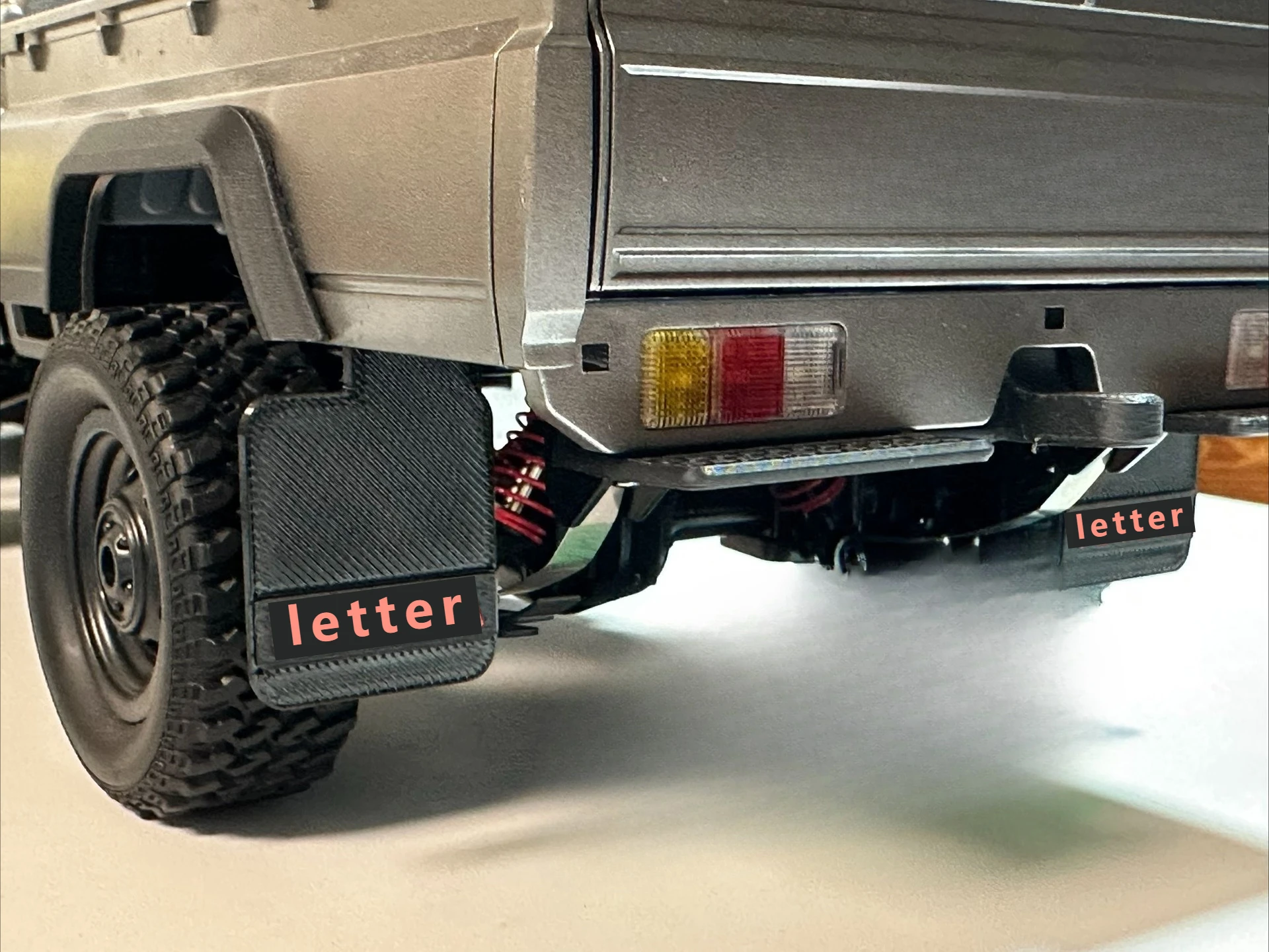 RC Crawler Upgrade Parts Custom 4‑Pcs Module‑Style Mud Fender Set For MN82/MN82 Pro 1/12 Mod Spare Replacement Accessories