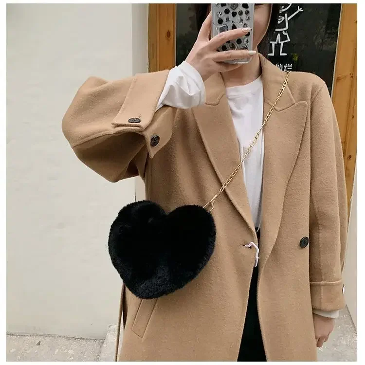 Fashion Women's Heart Shaped Handbags Cute Kawaii Faux Fur Crossbody Bags Wallet Purse Plush Chain Shoulder Bag Lady Handbag