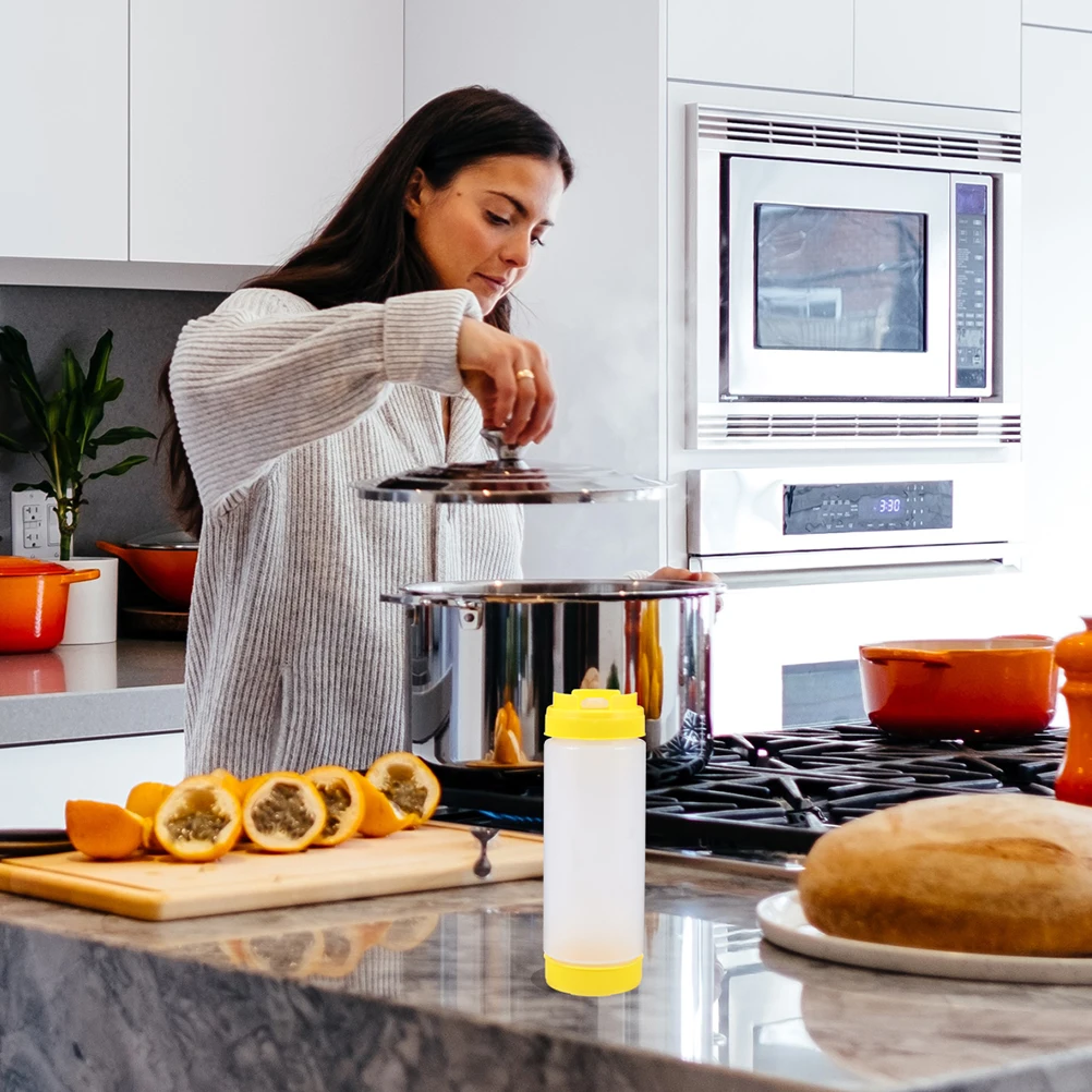 

2Pcs Two-Headed Squeeze Bottles Plastic Sauce Dispensers Ketchup Mustard Salad Dressing Containers Easy Clean