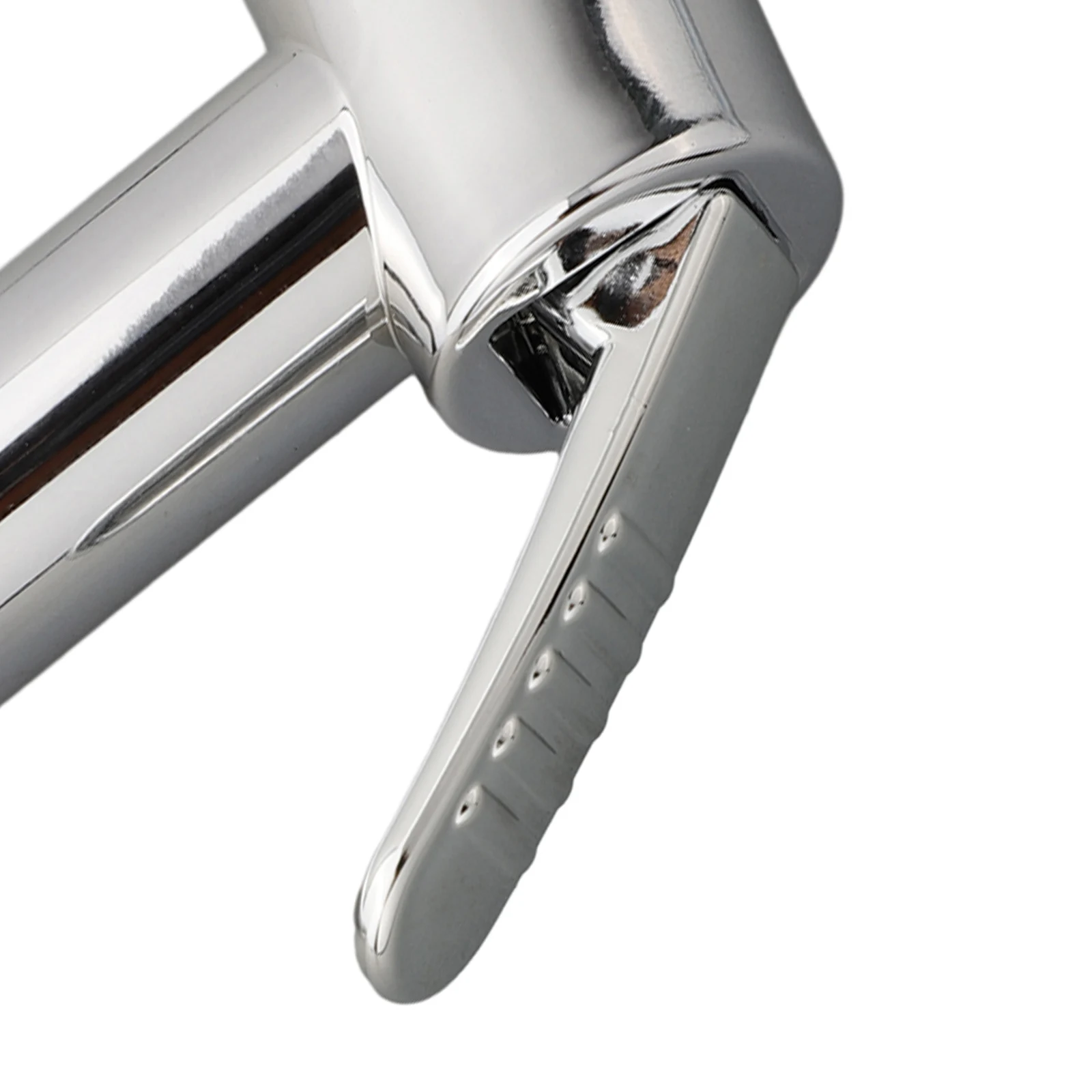 Compact Bidet Shower Head with Manual Trigger Operation for Targeted Water Spray Compatible with Standard G1/2 Plumbing Systems