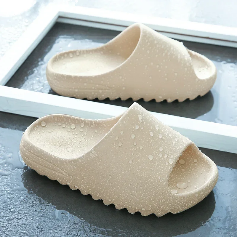 YUYIN Slippers for Boy Girl Home Shoes Summer Flip Flops Soft House Slippers Beach Unisex Pillow Slides Child Adults Kids