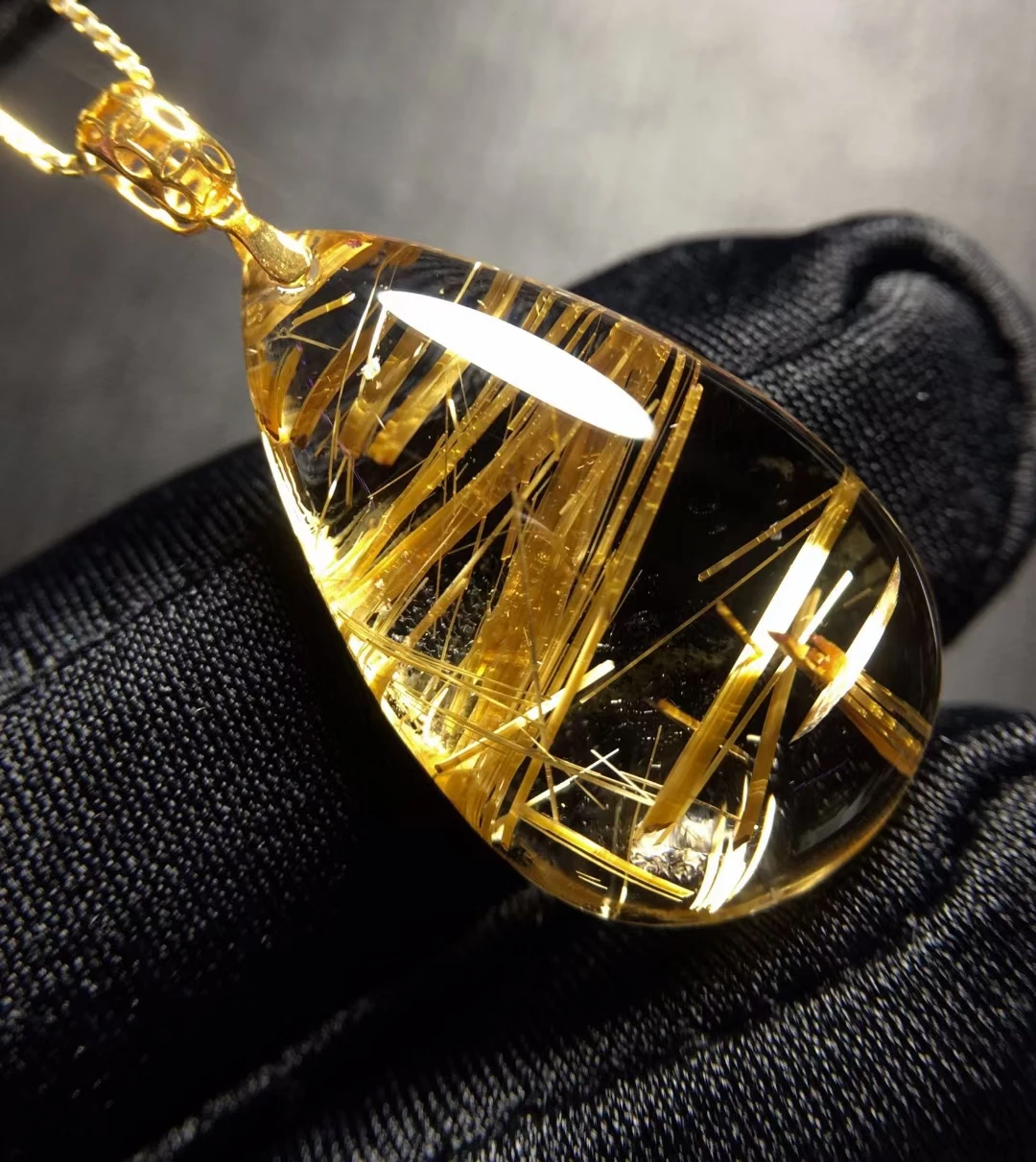 

Natural Gold Rutilated Quartz Water Drop Pendant Necklace Jewelry 26*15.7*8mm 18K Gold Yellow Rutilated Women Men AAAAAAA