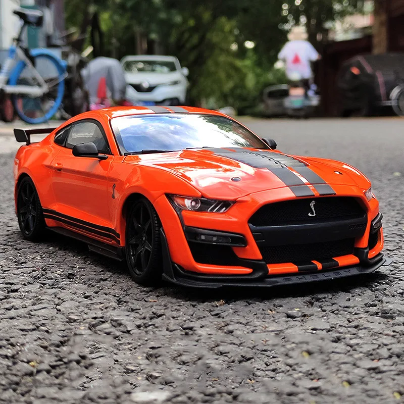 Maisto 1:18 2020 Ford Mustang Shelby GT500 Alloy Car Model Diecast Metal Toy Car Model High Simulation Collection Children Gift