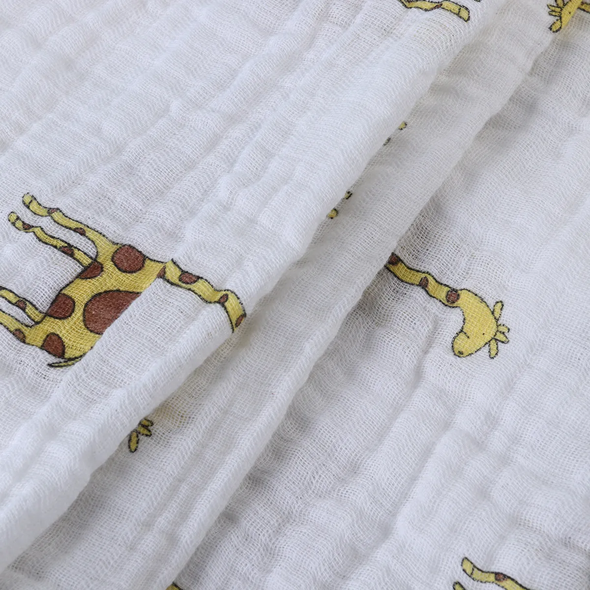 

Muslin Baby Blanket Giraffe Pattern Soft Cotton Swaddle Receiving Bath Cloth Lightweight Breathable Newborn Infant Shower