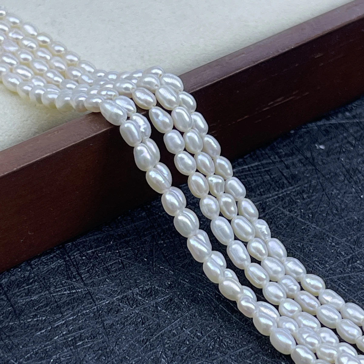 

AAA 3-3.5mm Rice Shaped High-Quality Natural Freshwater Pearl Semi-Finished Beads for Jewelry Making DIY Necklace Accessories