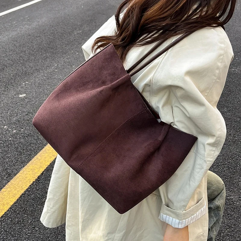 

Women Faux Suede Leopard Shoulder Bag 2025 Winter Retro Soft Tote Bag Luxury Designer Trend Female Brand Handbags