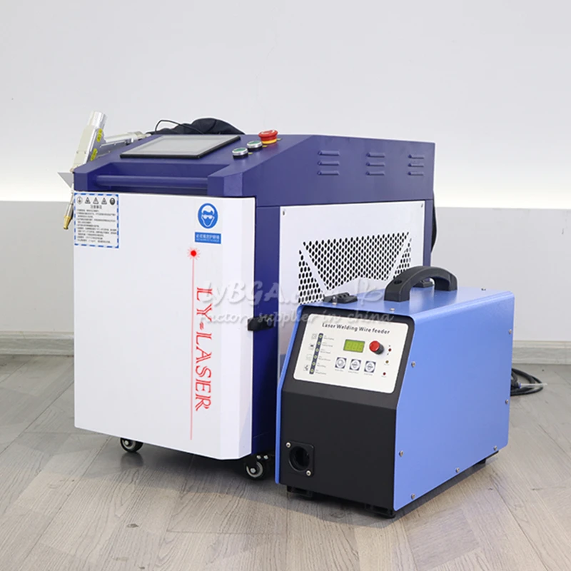 Handheld 4 in 1 Fiber Laser Welding 2 in 1 Head Cleaning Cutting Machine 1500W 2000W 3000W for Metal Oxides Stainless Surfaces