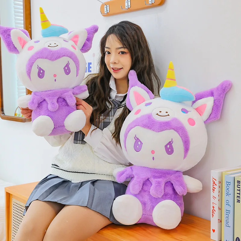 Sanrio หมอนตุ๊กตายัดไส้รูปสัตว์น่ารัก, ตุ๊กตารูปการ์ตูนยูนิคอร์นทแปลงร่างเป็นตุ๊กตาหนานุ่ม