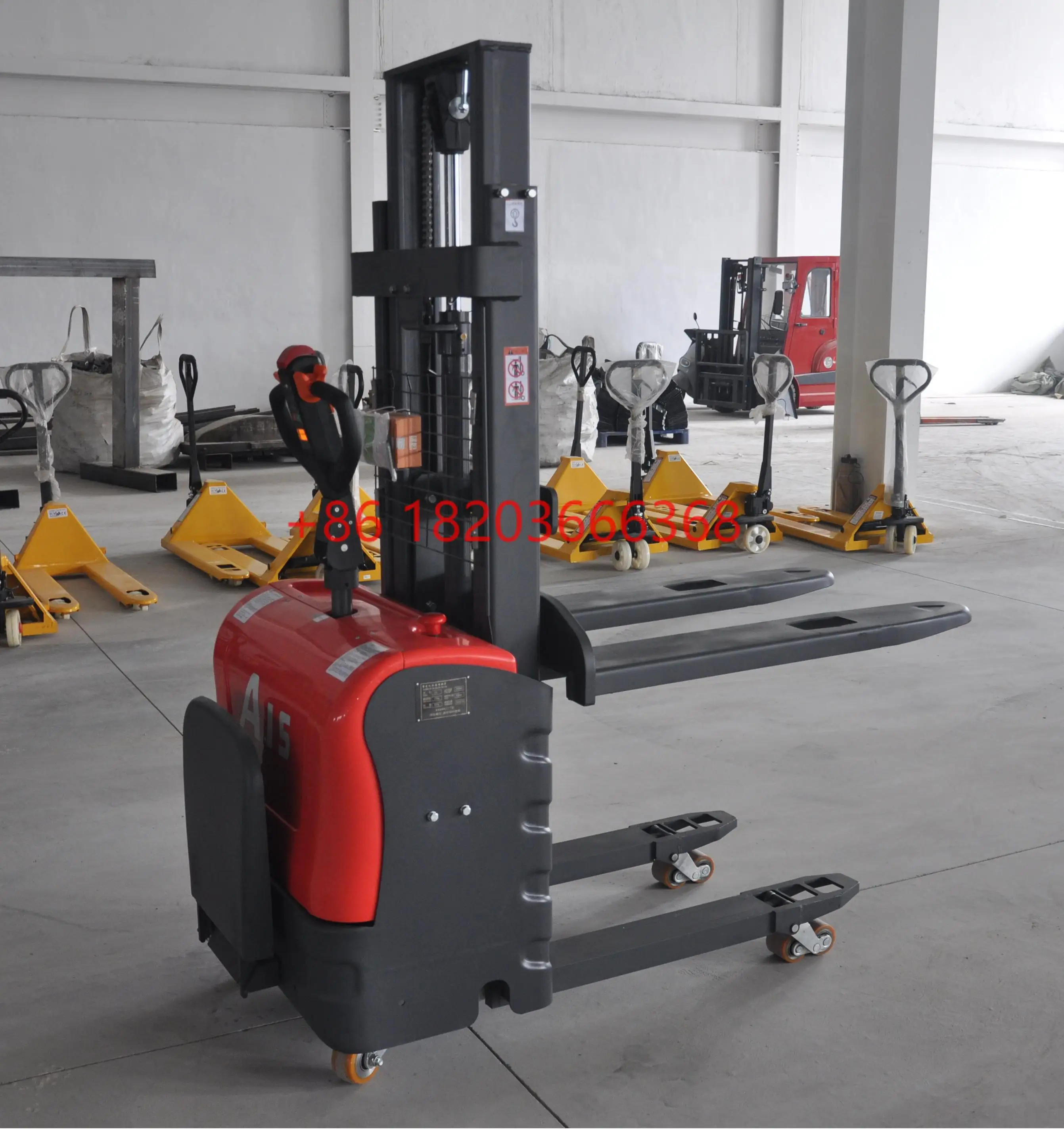 YG Customized Durable Strength Frame Custom OEM Electric Stacker 3.5m Lift 2000kg Lithium Battery For Cold Storage With CE