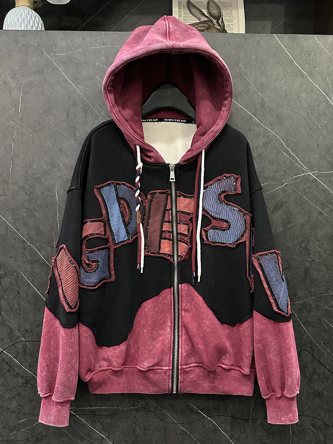 

Fleece Hooded Sweatshirt 2025 Autumn Winter Heavy Embroidery Red Color Block Jacket for Women Loose Casual Fashion Top