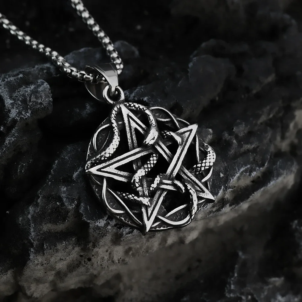 فاتن خماسي التيتانيوم الصلب الجمجمة قلادة مستديرة قلادة ، الفولاذ المقاوم للصدأ شبح الهيمنة رئيس المجوهرات للنساء #5