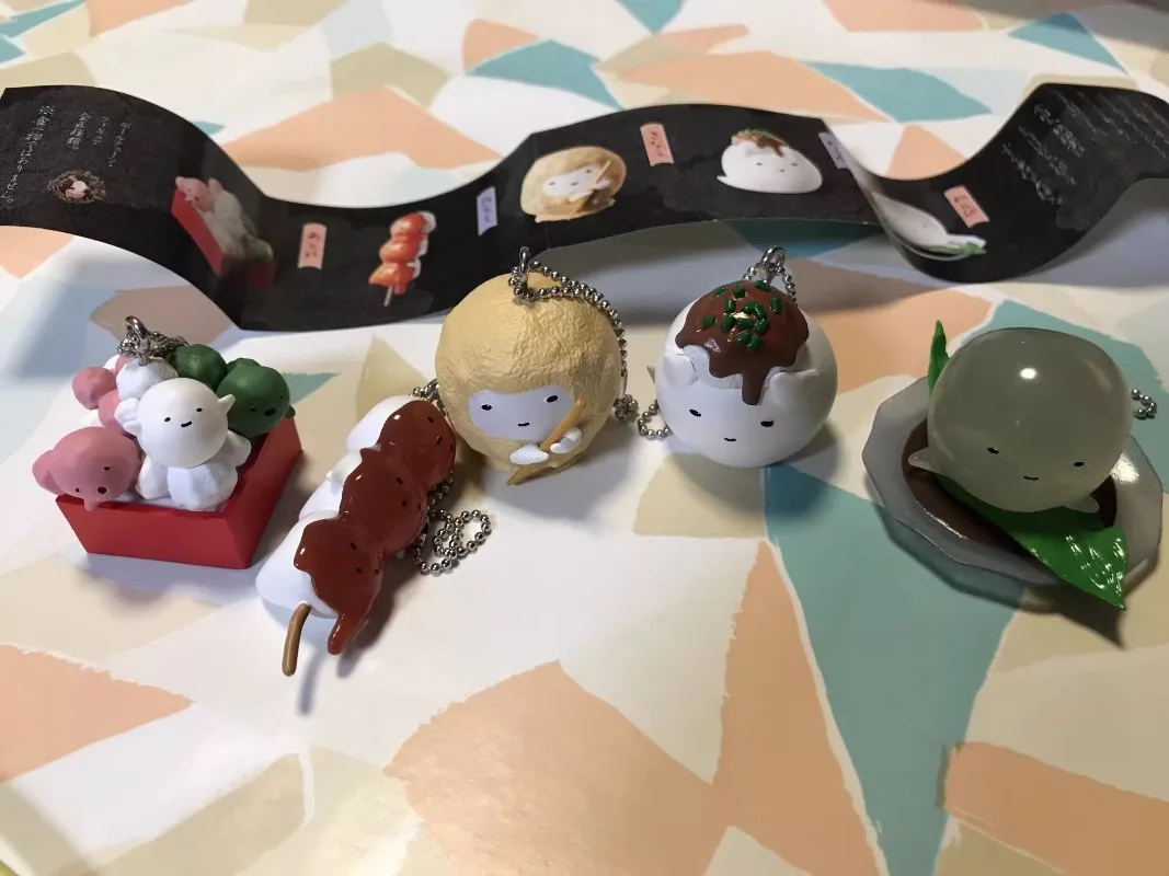 Originale Giappone Gashapon Panda Den Kawaii Anime Cibo Mochi Vita Quotidiana Figurine Carino Gachapon Action Figure Capsule Giocattoli Regalo