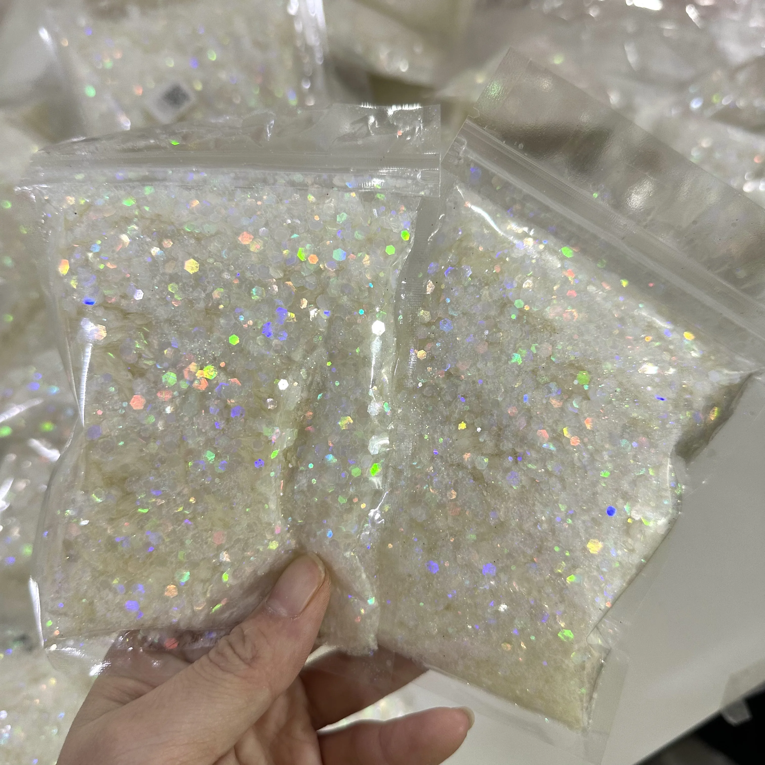 50g/Bag Mixed Nail Glitter Hexagon Shape Chunky Sequins 3D Holographic Iridescent Ultra-thin Sparkly Flakes Nails Art Decoration