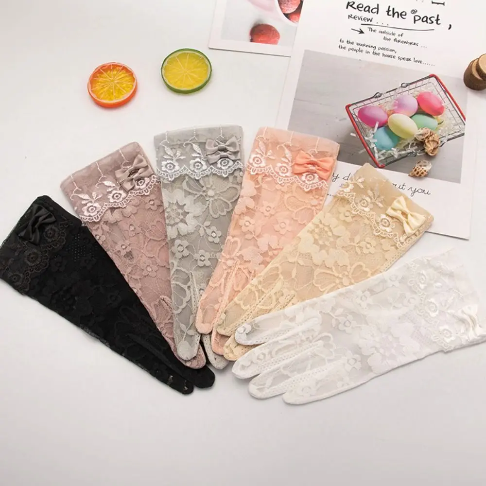 Elegant Thin Sunscreen Gloves Anti-Slip Lace Ice Silk Glove Sun Protection Breathable Touch Screen Gloves Cycling