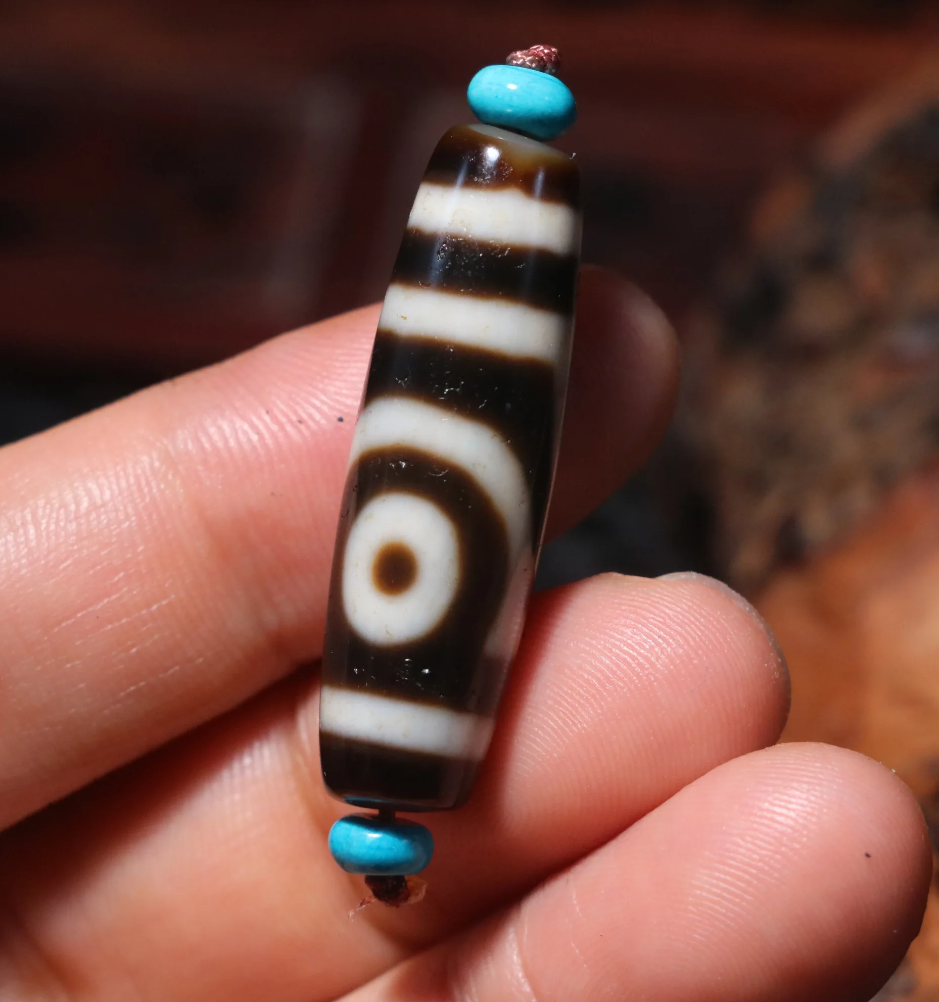 Energy Tibetan Old Agate Ivory Color Ruyi 2 Eyed Pure Love Symbol dZi Bead Top A Amulet LKbrother Sauces Top Quality