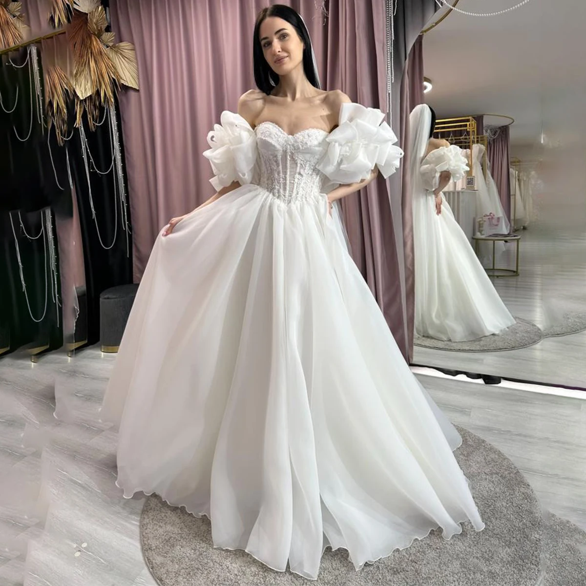 

Luxury Organza Appliques Lace Ball Gown Wedding Dresses For Bride Vestidos Novia Long Sweetheart Bridal Party Gown For Wome