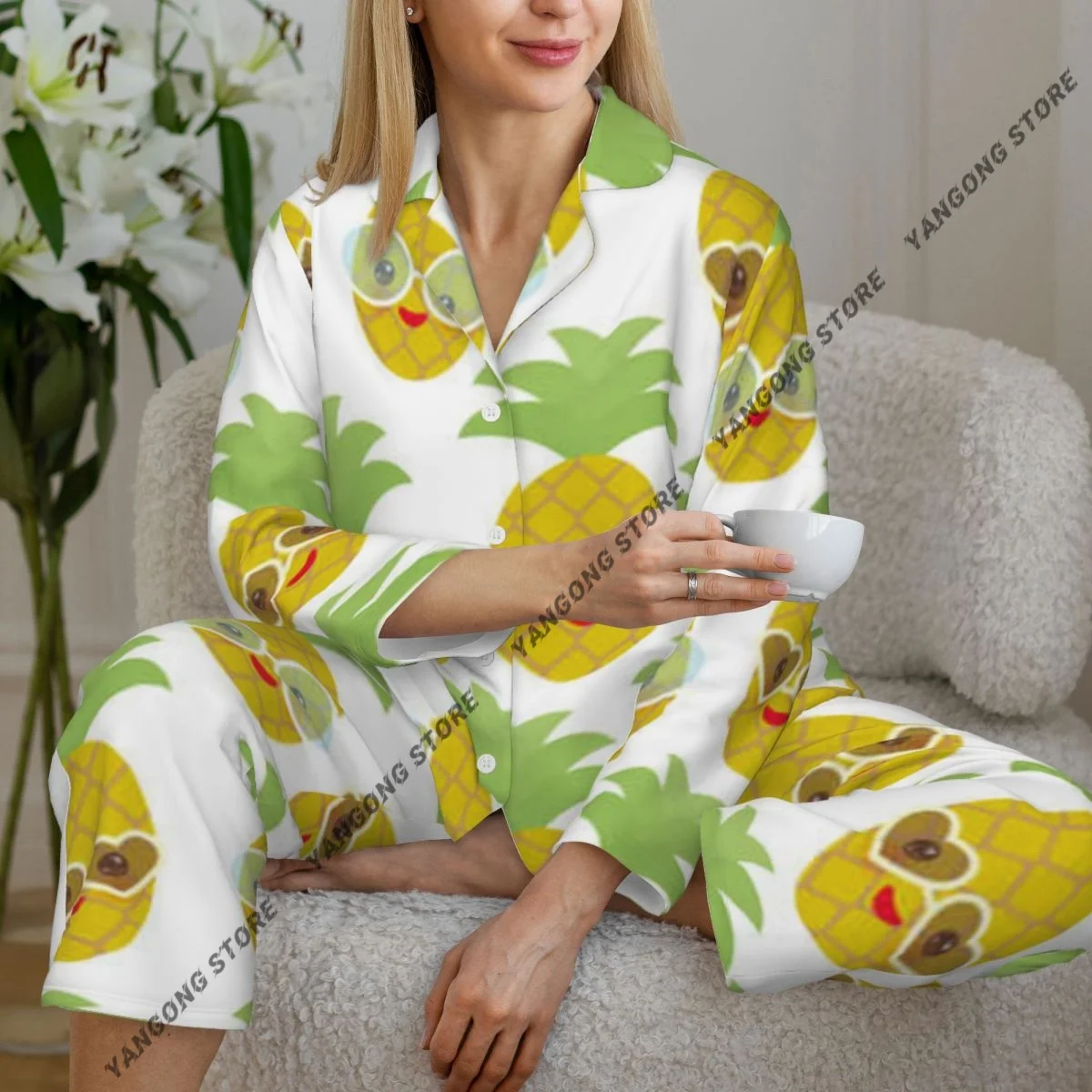 Women's Pajamas Long-sleeved Girl Loungewear Two-piece Set Cute Pineapple With Sunglasses Pajamas for Autumn Spring
