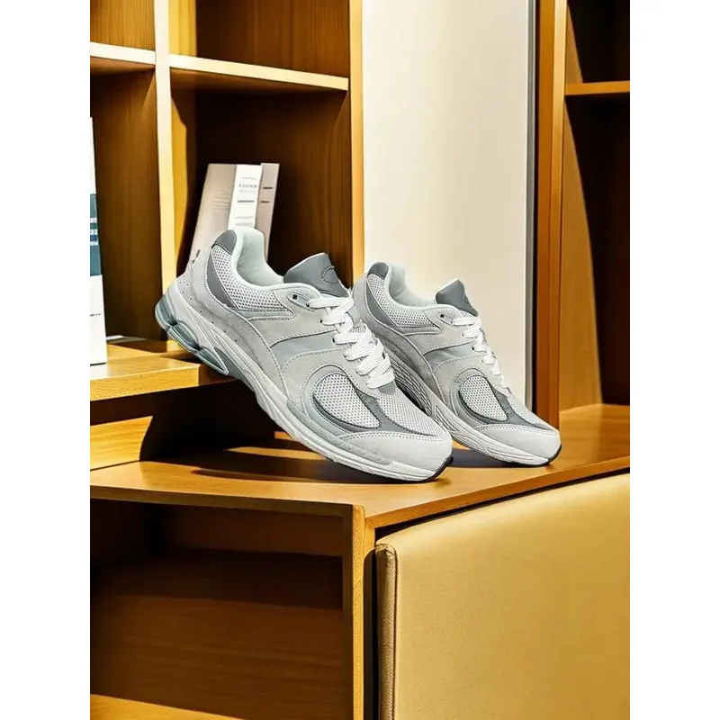 

2026 trendy shoes and Anti slip Walking Shoes Men's Shoes Outdoor Comfortable and men's and women's shoes