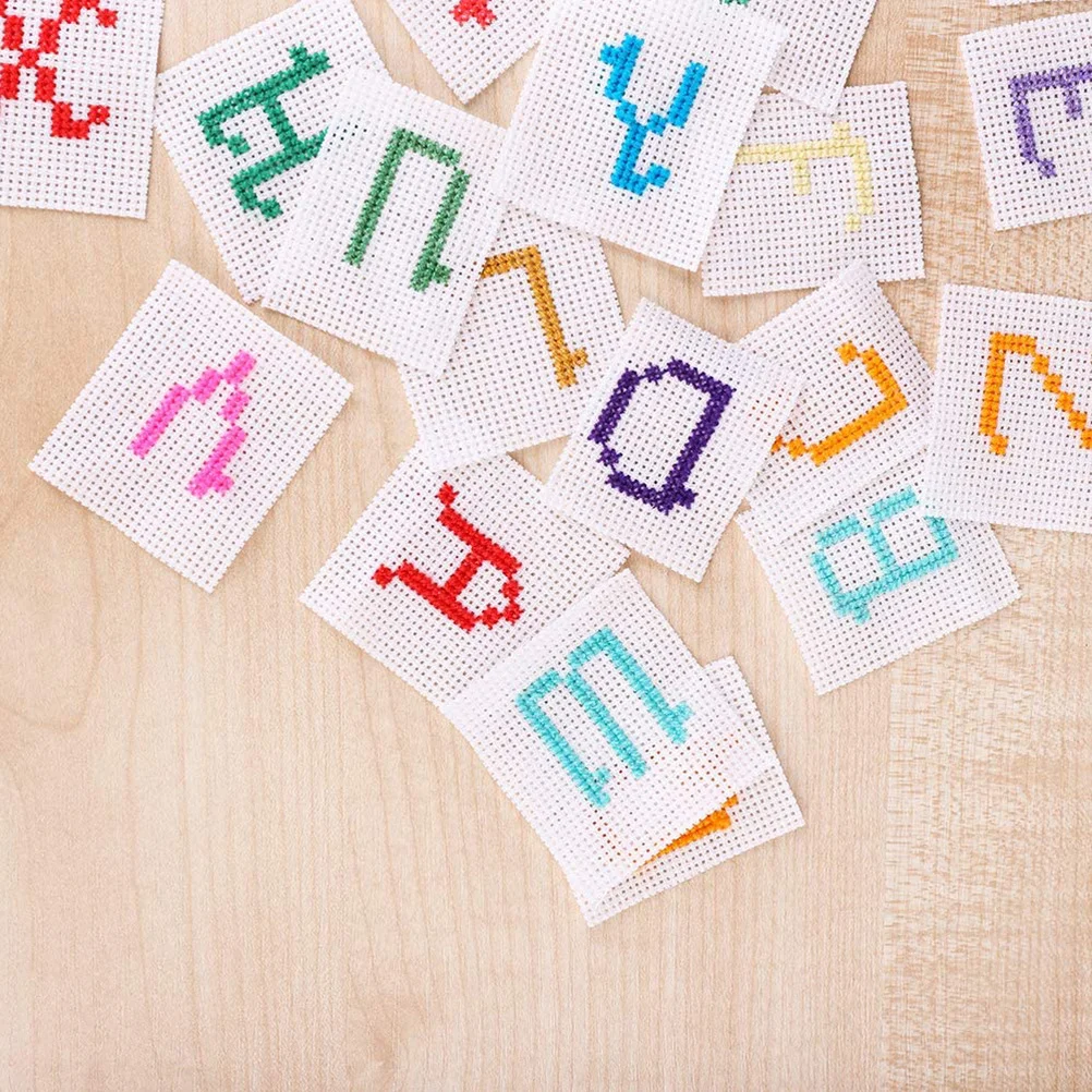 

30Pcs Durable Square Mesh Plastic Canvas Sheets Pe Material DIY Cross Stitch Embroidery Coaster Pad Craft DIY Cross-Stitch Mesh