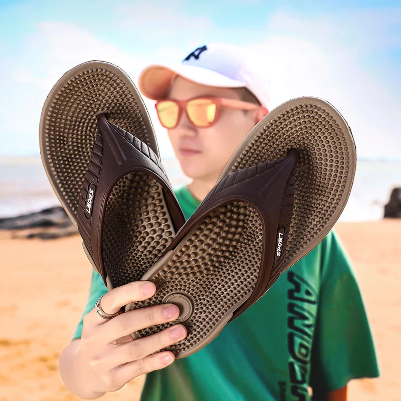 

Summer Beach Flipflops Men's Slippers Massage Comfort Sandals Fashionable Casual Shoes round Toe Synthetic Leather Inner Rabb...