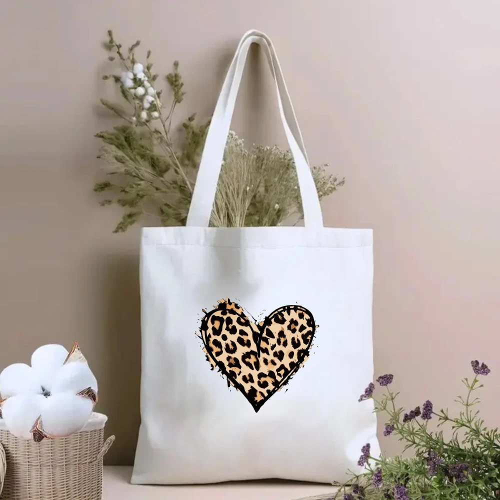 Leopard Print Heart White Canvas Tote Bag, Large Capacity Shoulder Bag, Trendy Commuter Handbag Handbag Bags for Women