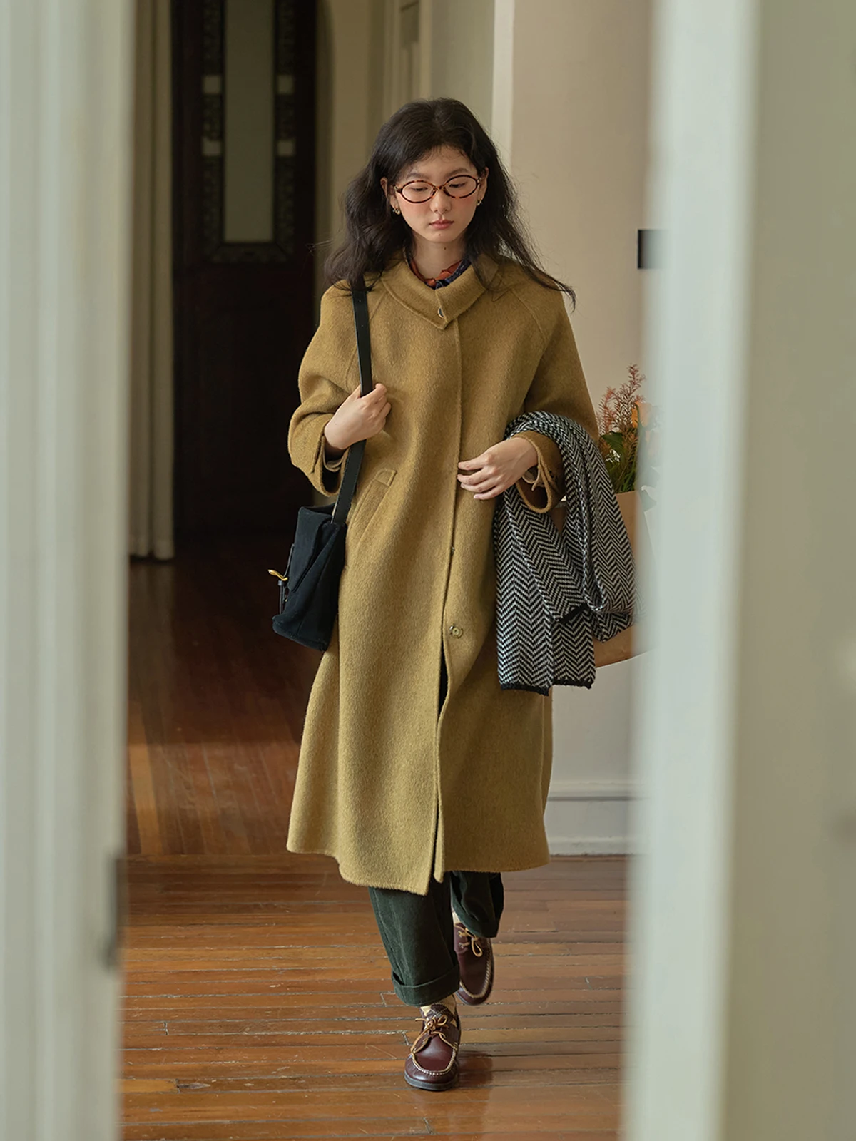 

Solighter Handmade Women's Double-Faced Wool Coat Winter New Sle Retro Sle Long Sve Mid-Length Loose Fit Faionable