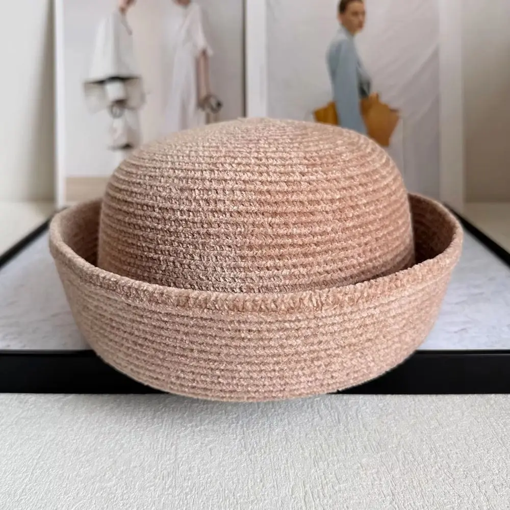 Modischer französischer Chenille-Pillbox-Hut, Fedora, Tränenform-Beret, eleganter, vielseitiger Medikamentenbox-Hut für Cocktail-Events – Detail 3