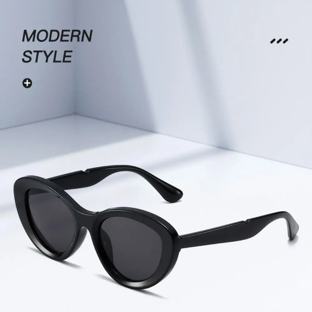 New Fashion Cat Eye Sunglasses Retro Vintage Stripes Frame Sun Glasses Women Men Female Shades Eyewear Uv400 Eyewear