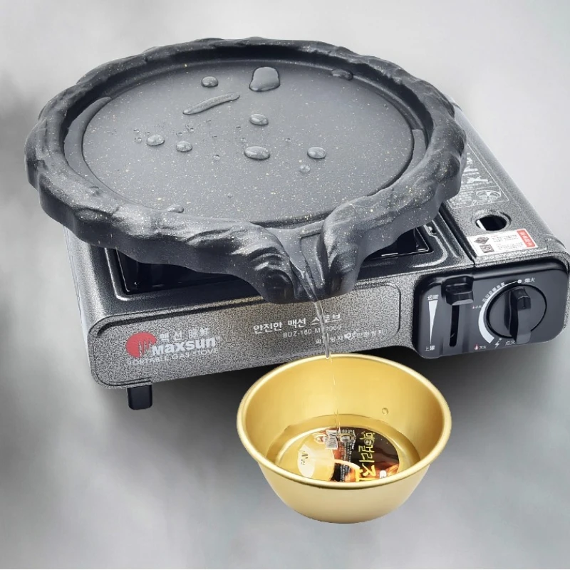 

Korean style BBQ Grill - Outdoor Mifeng Stone Fried Beef Sausage and Duck Pot Mouth Household Iron Plate BBQ Plate Butane Stove