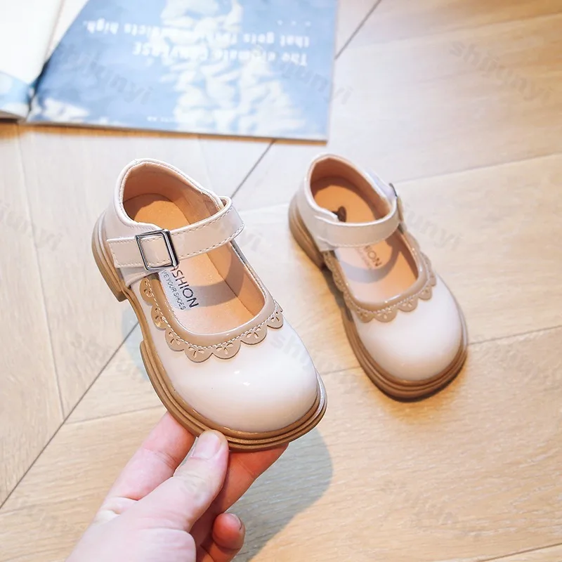 Girl Princess Shoes 2026 Spring Mary Jane Children Leather Footwear Baby Casual Shoes Non-slip Round Toes Kid's Dress Shoes