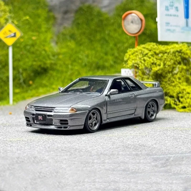 FH 1/64 Nissan GT-R R32 S-Tune Veicolo a motore giocattolo in lega pressofuso in metallo modello regali