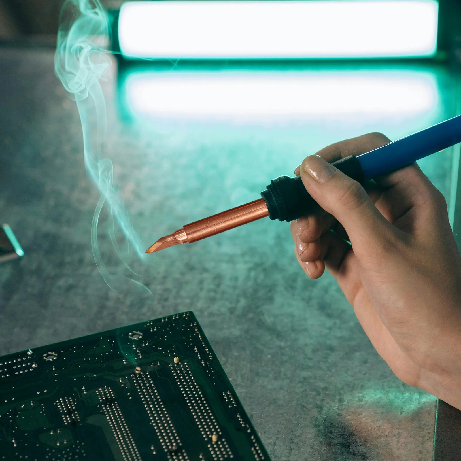 

5Pcs Soldering Iron Tips Replacement High Thermal Conductivity Welding Tips Kit for Fine Soldering Tools and Accessories