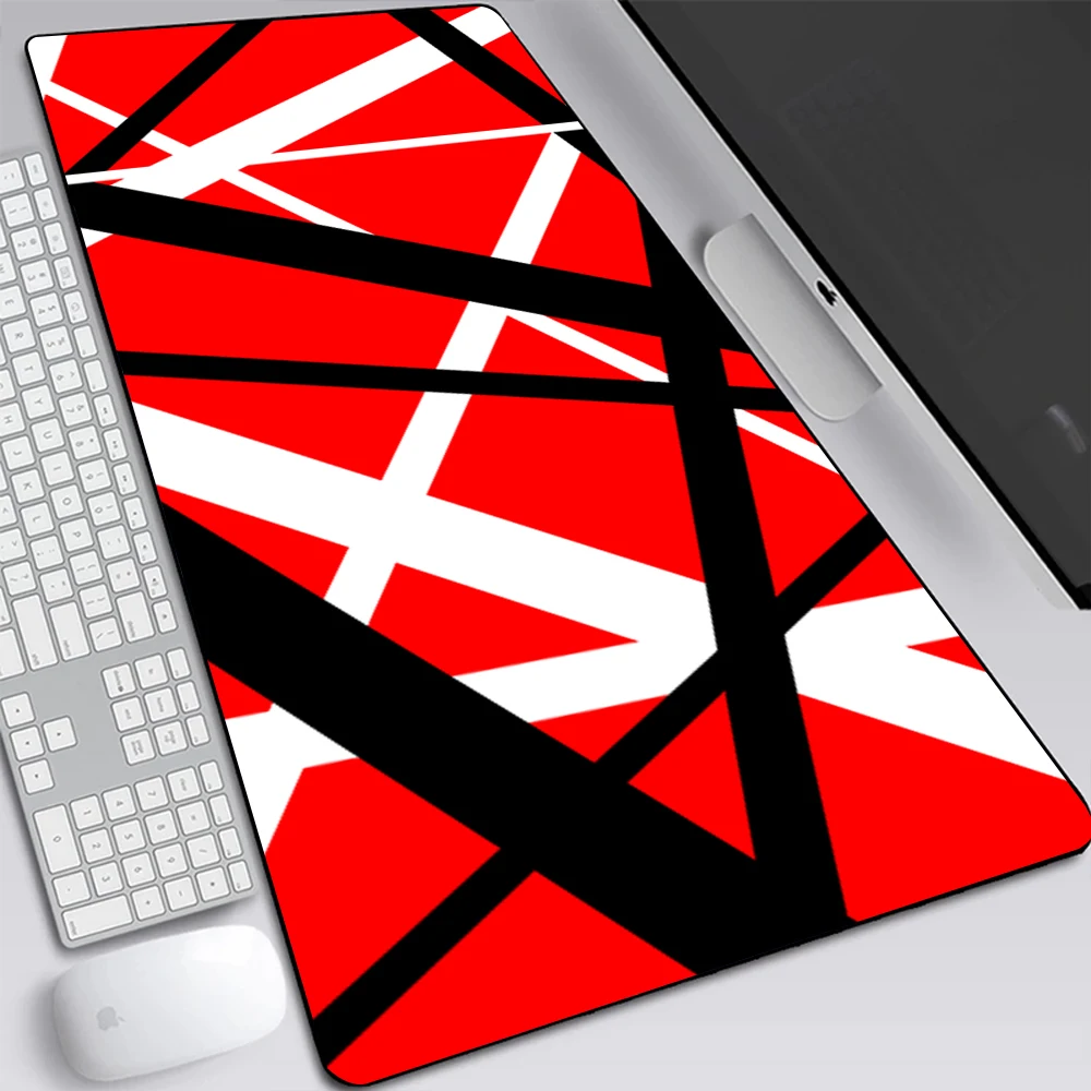 Eddie Van Halen Graphic Guitar Large Gaming Mouse Pad Computer Mousepad Keyboard Pad Desk Mat PC Gamer Mouse Mat Office Mausepad