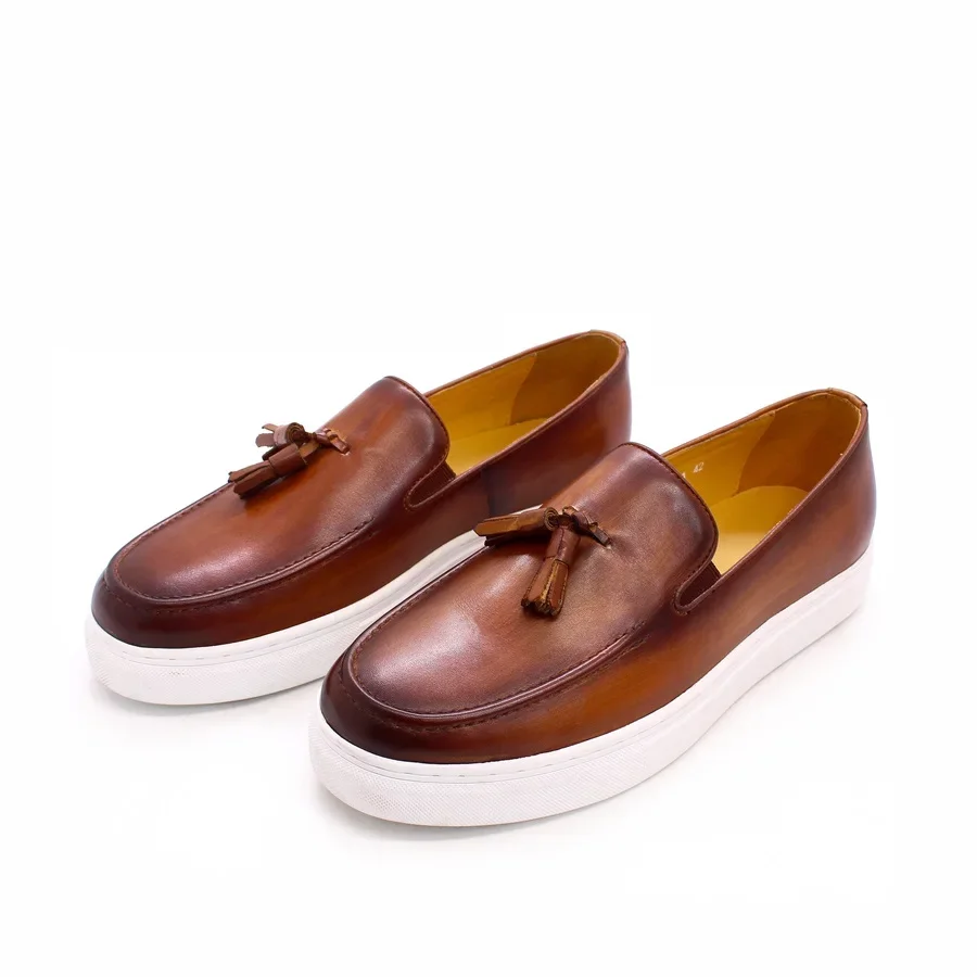 Men's High-Quality Casual Flat Genuine Leather Shoes Handmade Tassel Loafers for Daily Wear and Banquet Dates