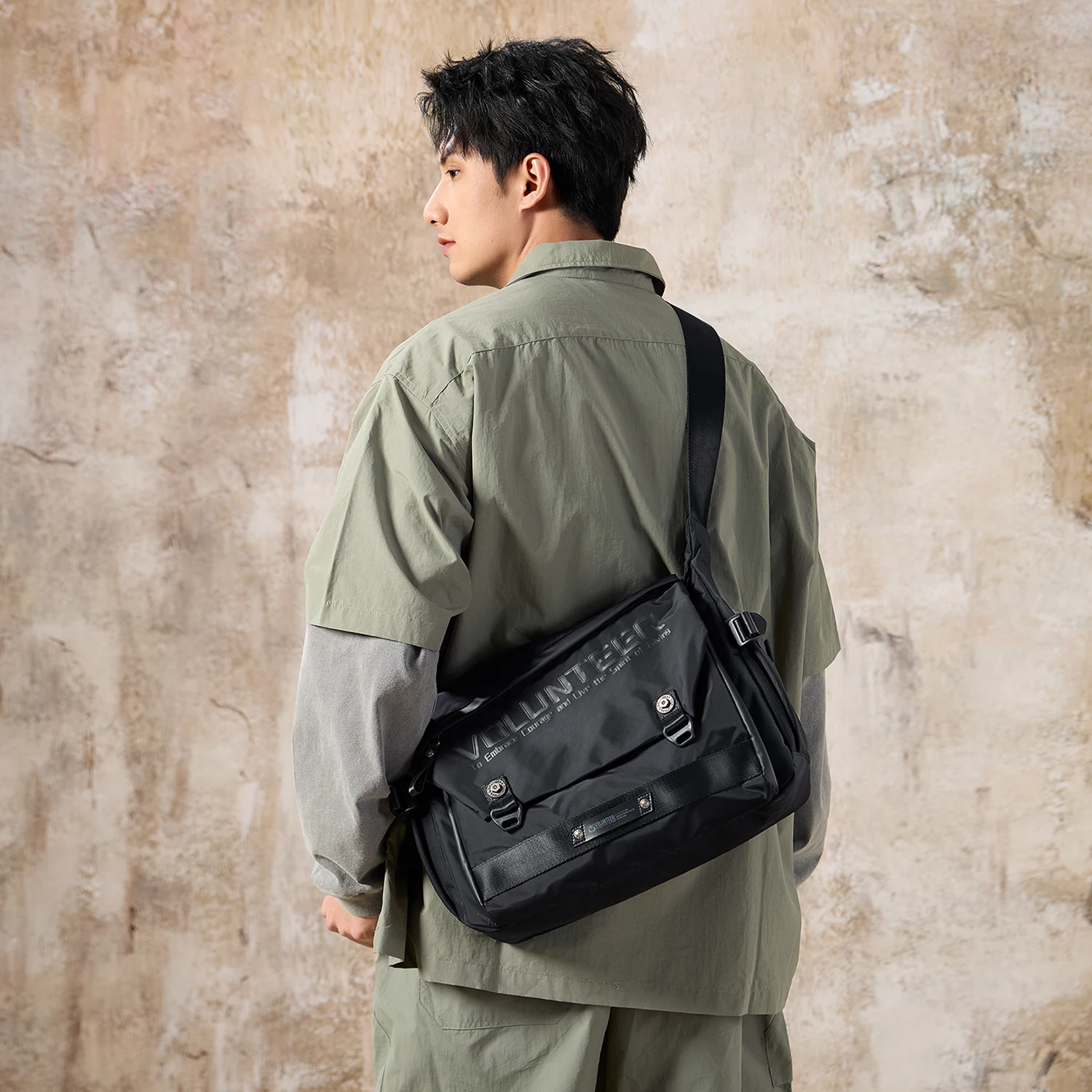 Volunteer Shoulder Bag for Men Multifunction Travel Crossbody Bag Male Waterproof Oxford Cloth Commuter Messenger Bags 1866-08