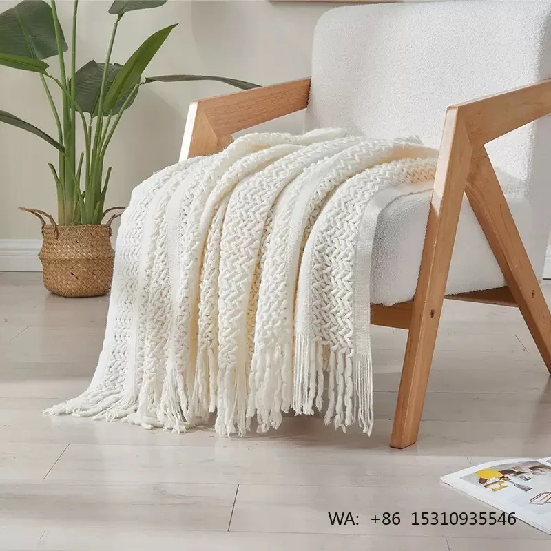 Custom Acrylic Knitted Throw Blanket European American Style Lightweight Four Seasons Use Airplane Use Non-Toxic Anti-Pilling