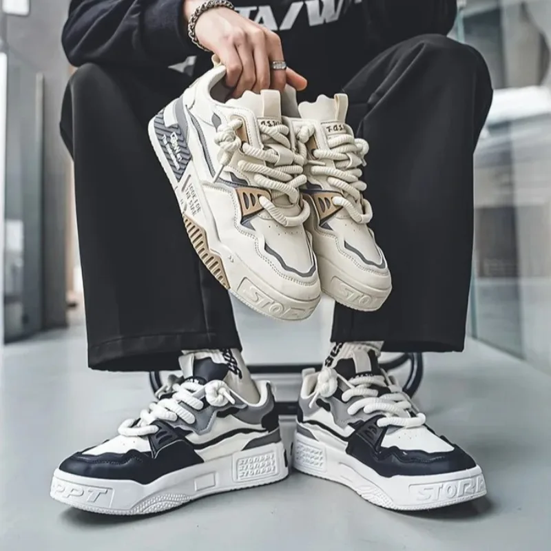 

2026 Trending Men's Chunky Sole Casual Sneakers Non-Slip Thick Lace-Up Athletic Shoes Streetwear Footwear for Teen Boys Youth