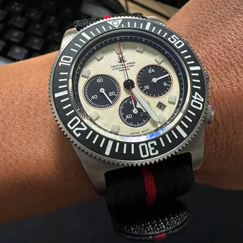 Tactical Frog FXD Titanium Men's Diving Watch Chronograph VS75B Solar Quartz Movement Watch BGW9 Super Bright 20 ATM