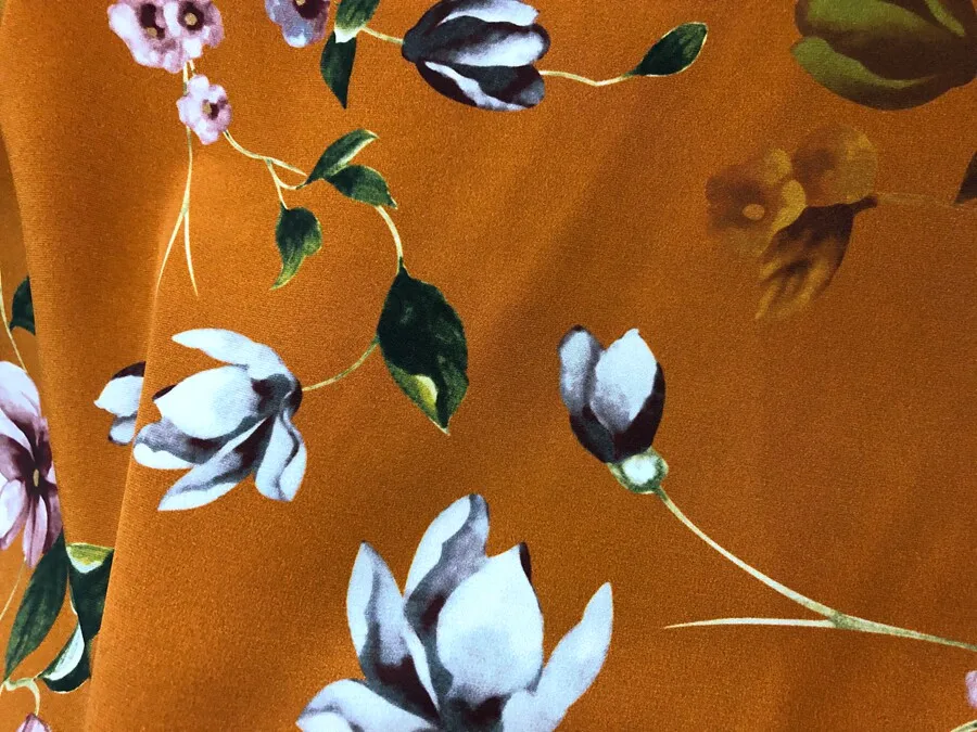 Designer Cloth 30 Momme Heavy Crepe Stretch Silk Fabric Apricot Bottom Floral Printing and Dyeing Silk Fabric Shirt Dress