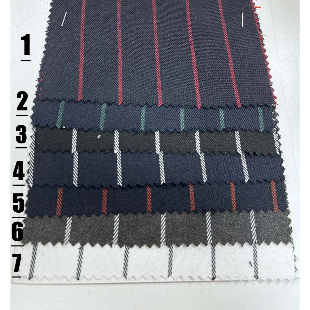 Męski dwurzędowy garnitur w paski Stylowy klapa szpiczasta Codzienne stroje biurowe 2-częściowy modny garnitur biznesowy (marynarka + spodnie)