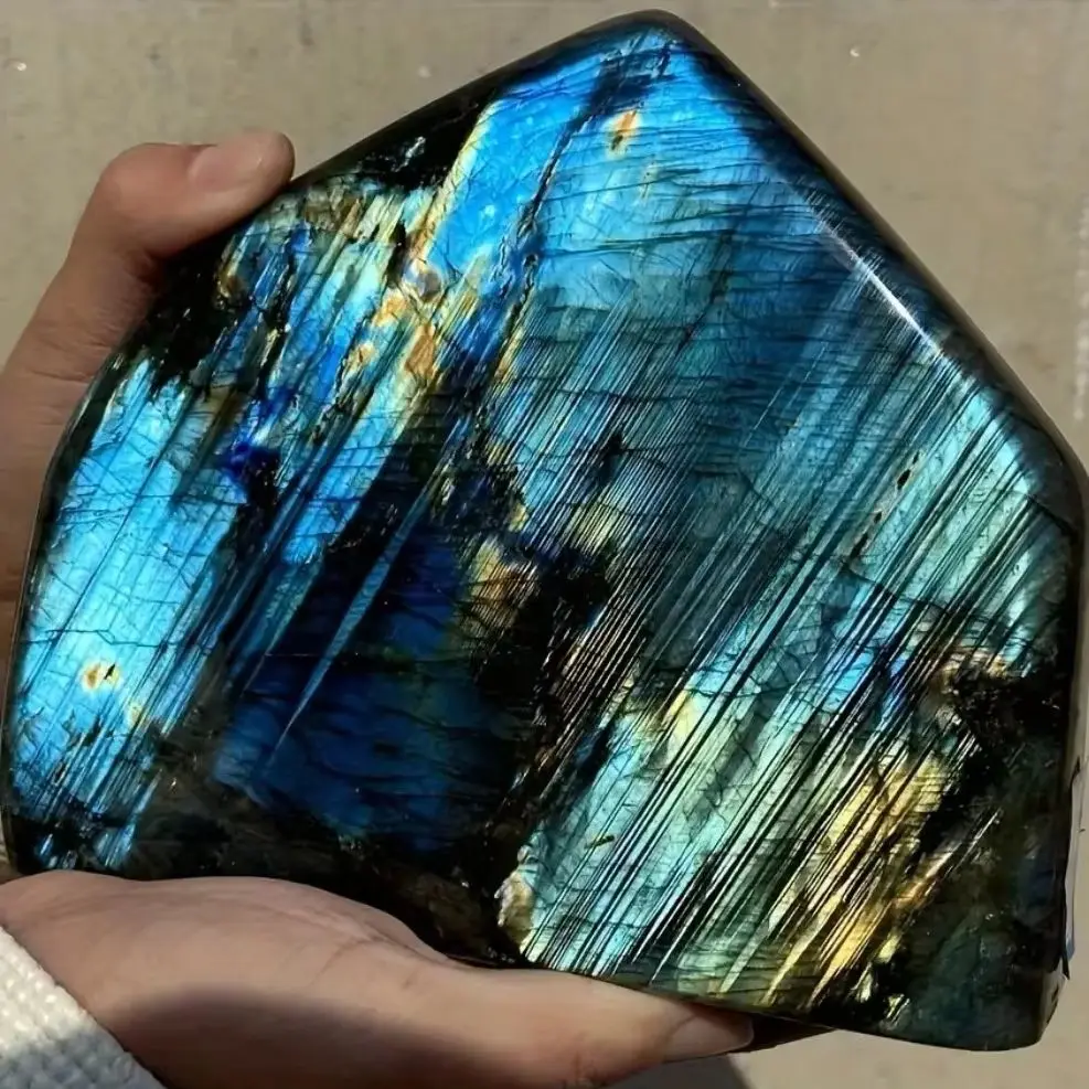 High Quality Natural Rainbow Flash Labradorite in a Freeform Shape, a Striking Standing Sculpture,Blue Energy Gemstone crystal