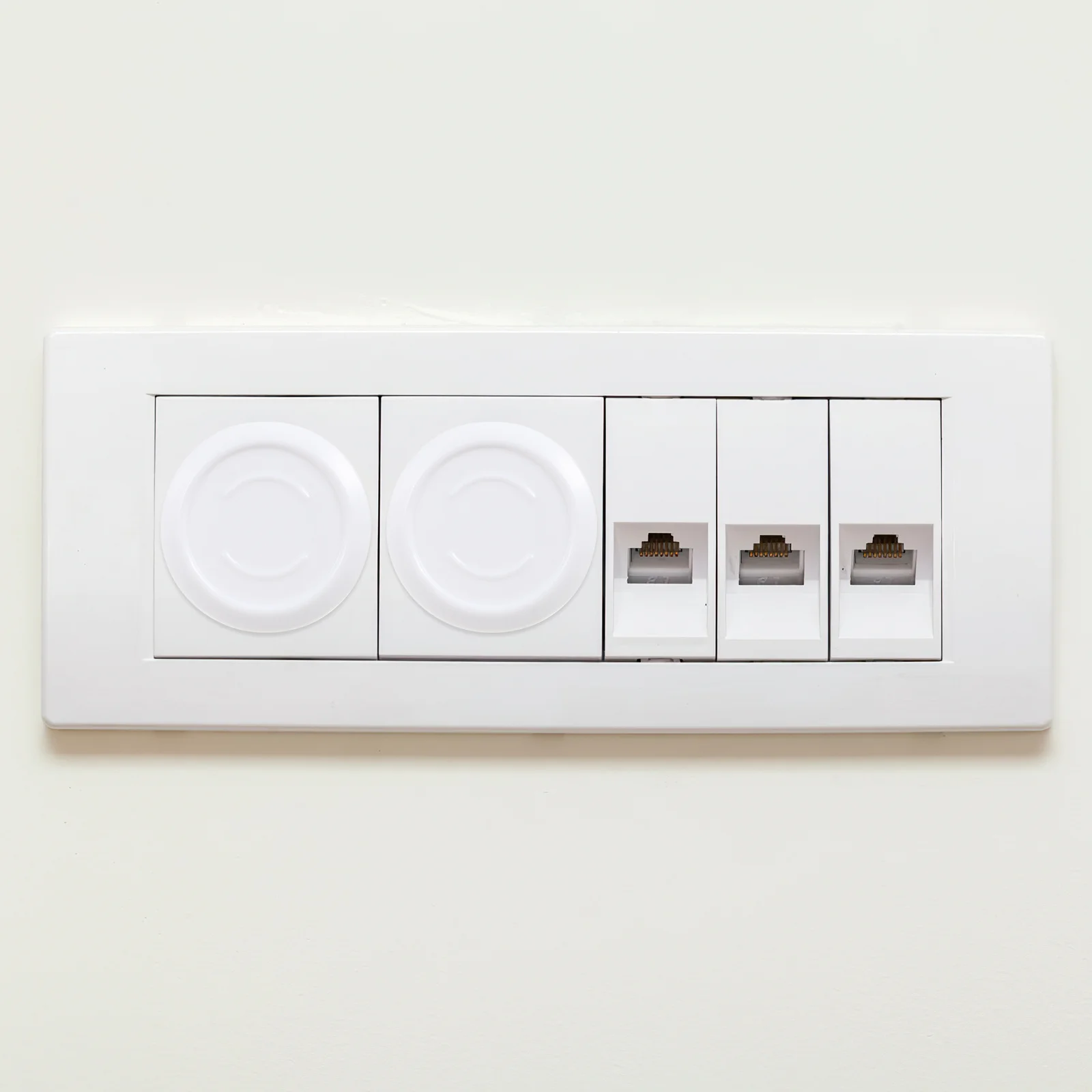 

10Pcs Outlet Covers with Child Lock Design Plug Cover for Electric Socket Safety Protection Household Use Outlet Covers